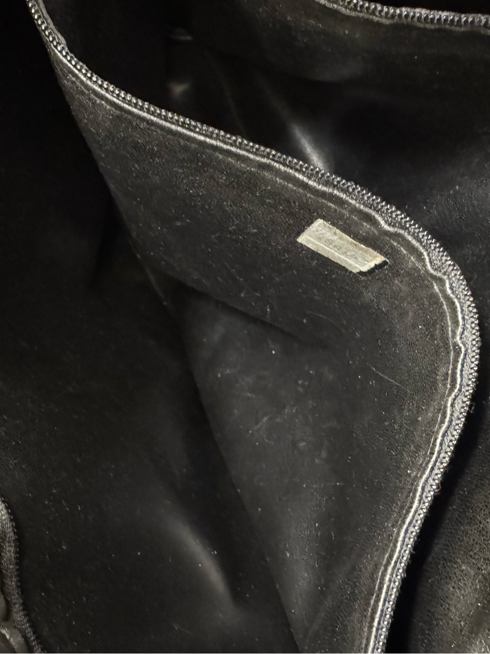 Vintage Chanel Tote- Lambskin Quilted Leather w/ CC Charm- - Picture 9 of 15